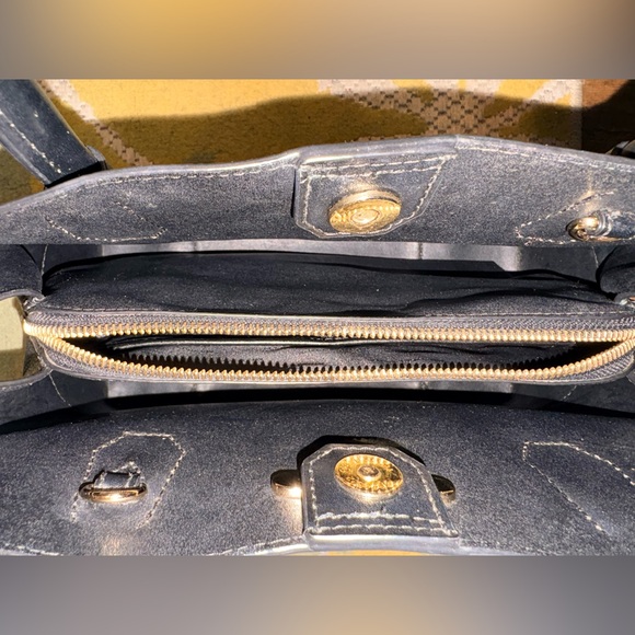 Michael Kors Mercer Gallery Medium Leather Satchel Tote Black Gold Lock Charm - Picture 10 of 16